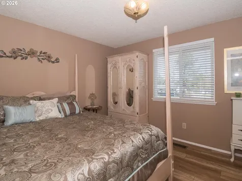4031 SE Knarr Circle Troutdale OR 97060