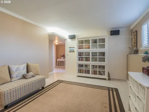 4031 SE Knarr Circle Troutdale OR 97060