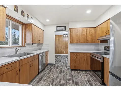 400 NW 99th Street Vancouver WA 98665