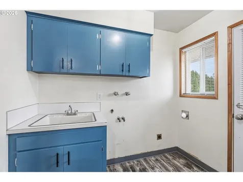 400 NW 99th Street Vancouver WA 98665