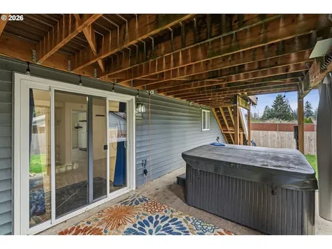400 NW 99th Street Vancouver WA 98665