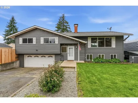 400 NW 99th Street Vancouver WA 98665