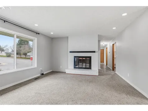 400 NW 99th Street Vancouver WA 98665