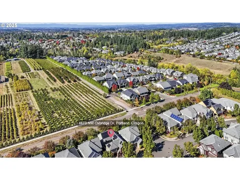 4473 NW Oxbridge Drive Portland OR 97229