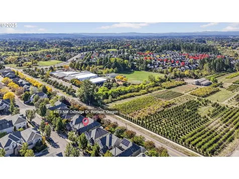 4473 NW Oxbridge Drive Portland OR 97229