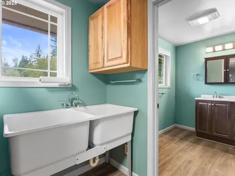 25404 NE 56th Street Vancouver WA 98682