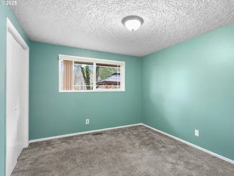 25404 NE 56th Street Vancouver WA 98682