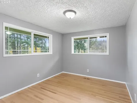 25404 NE 56th Street Vancouver WA 98682