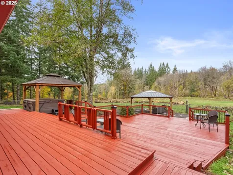 25404 NE 56th Street Vancouver WA 98682