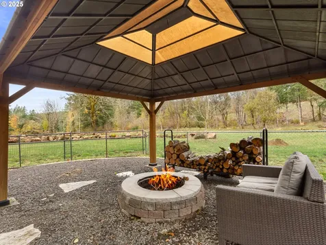 25404 NE 56th Street Vancouver WA 98682