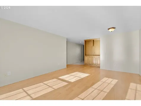 684 NE Terry Court Hillsboro OR 97124