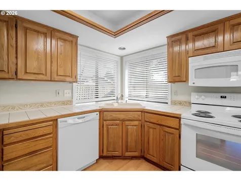 684 NE Terry Court Hillsboro OR 97124