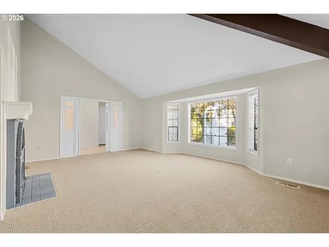 684 NE Terry Court Hillsboro OR 97124
