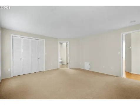 684 NE Terry Court Hillsboro OR 97124