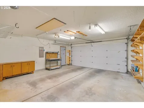 684 NE Terry Court Hillsboro OR 97124