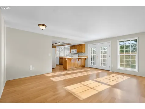 684 NE Terry Court Hillsboro OR 97124