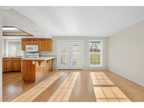 684 NE Terry Court Hillsboro OR 97124
