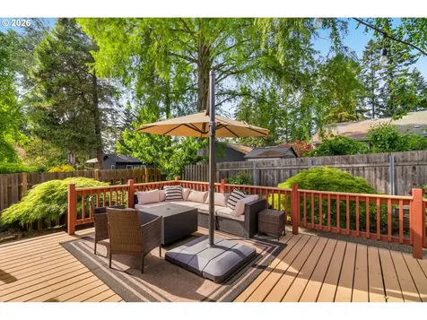 12225 SW Spring Court Portland OR 97225