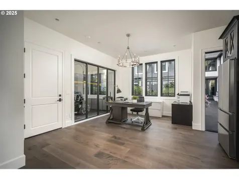 18418 Old River Landing Lake Oswego OR 97034