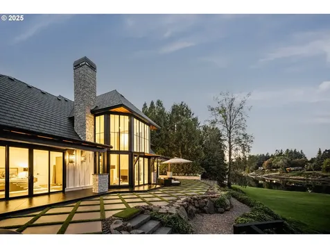 18418 Old River Landing Lake Oswego OR 97034