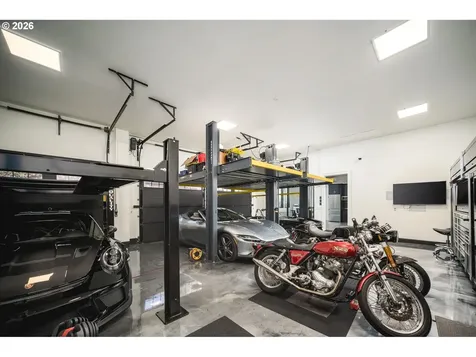 18418 Old River Landing Lake Oswego OR 97034