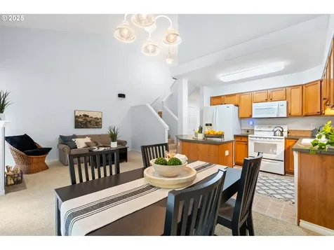 17652 SW Heatherwood Lane Sherwood OR 97140