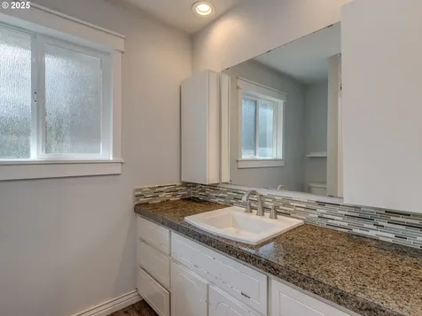 2701 NW 104th Street Vancouver WA 98685