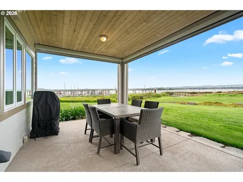 5615 SE Scenic Lane Vancouver WA 98661