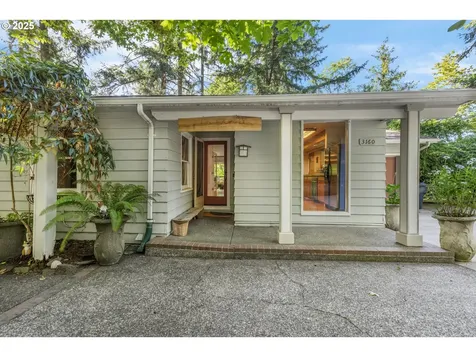 3160 Whitten Drive Eugene OR 97405
