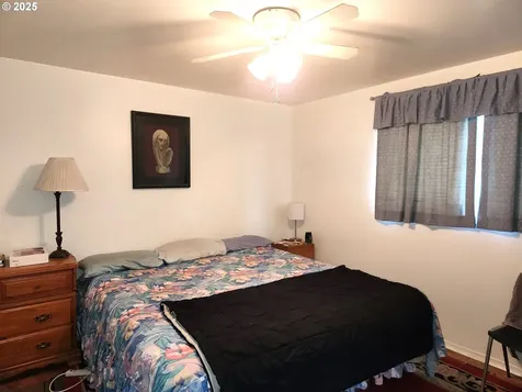 704 G Avenue La Grande OR 97850