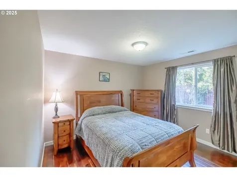 1990 37th Circle Sweet Home OR 97386