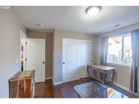 1990 37th Circle Sweet Home OR 97386