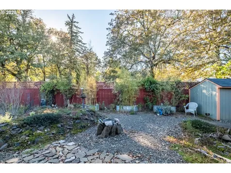 1990 37th Circle Sweet Home OR 97386