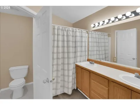 21525 SW Frammy Way Beaverton OR 97003