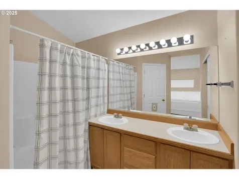 21525 SW Frammy Way Beaverton OR 97003