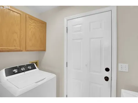 21525 SW Frammy Way Beaverton OR 97003