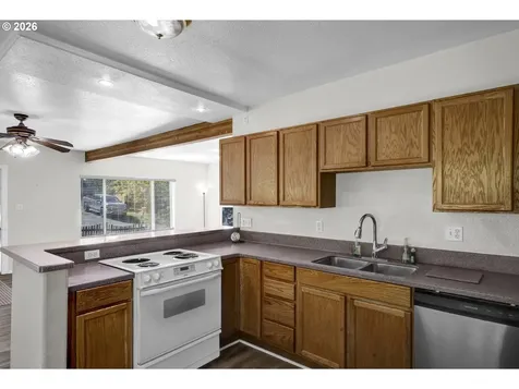505 S 5th Street Springfield OR 97477