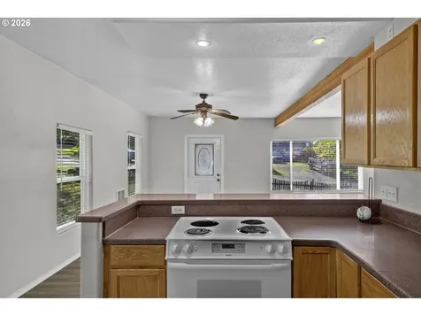 505 S 5th Street Springfield OR 97477