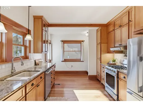 3635 SE 14th Avenue Portland OR 97202