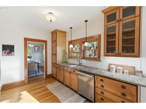 3635 SE 14th Avenue Portland OR 97202