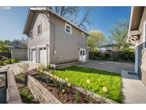3635 SE 14th Avenue Portland OR 97202