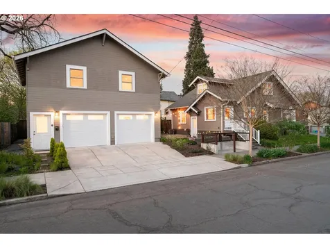 3635 SE 14th Avenue Portland OR 97202