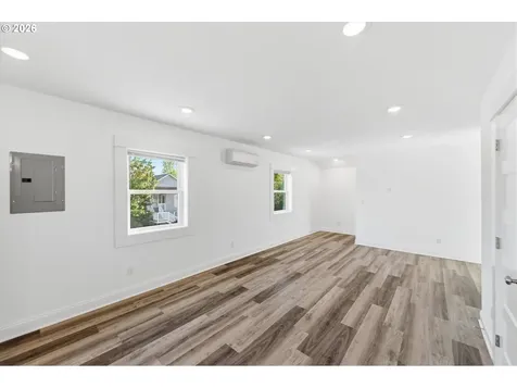 3635 SE 14th Avenue Portland OR 97202