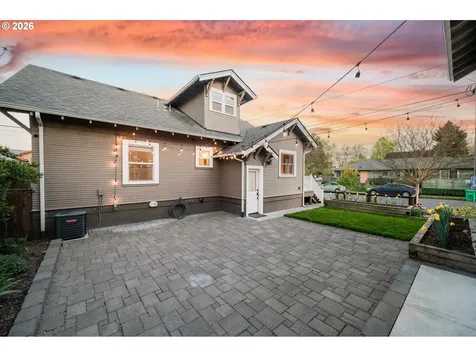 3635 SE 14th Avenue Portland OR 97202