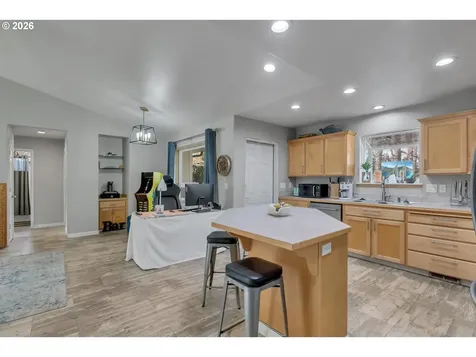 2456 Gillette Drive SE Port Orchard WA 98366