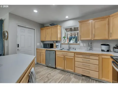 2456 Gillette Drive SE Port Orchard WA 98366