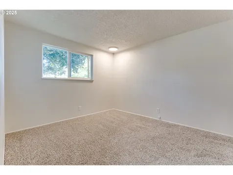331 Limerick Avenue Eugene OR 97404
