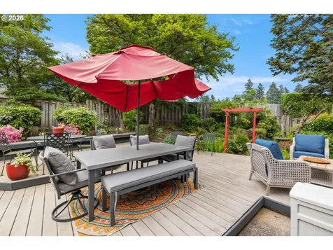 15702 NE Summerplace Drive Portland OR 97230