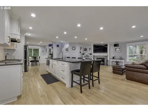 8263 SW Blake Street Tualatin OR 97062