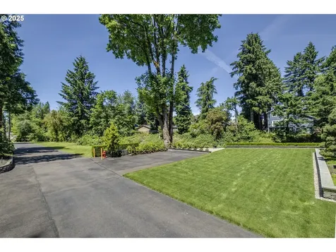 8263 SW Blake Street Tualatin OR 97062